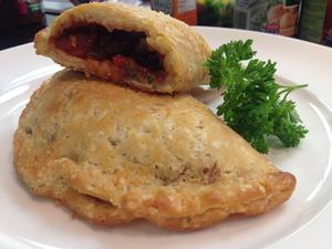 Mini Beef Calzone with Italian Sauce Mini Beef Calzone with Italian Sauce